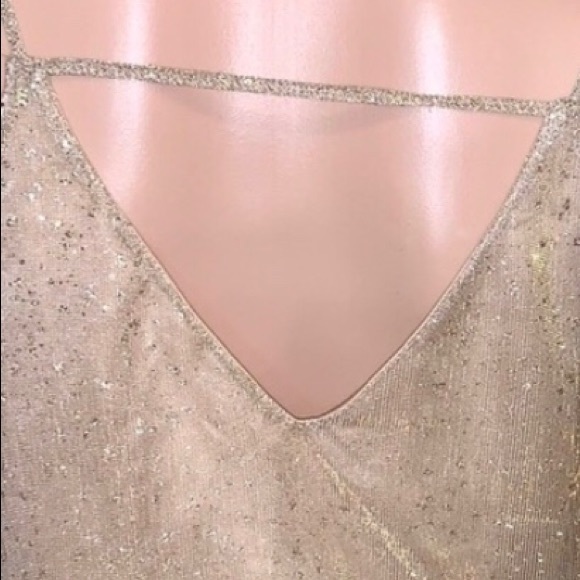 Gold tank top - Picture 2 of 3